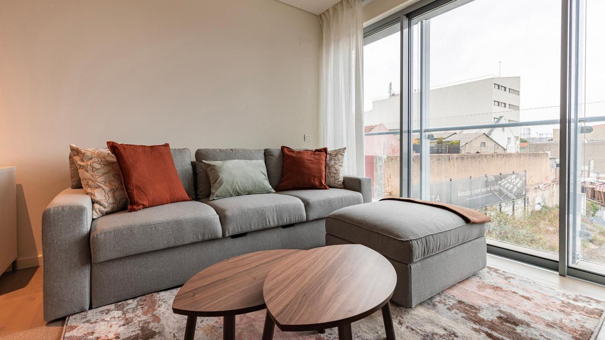 Apartment Upscale Riverside By Lovelystay *