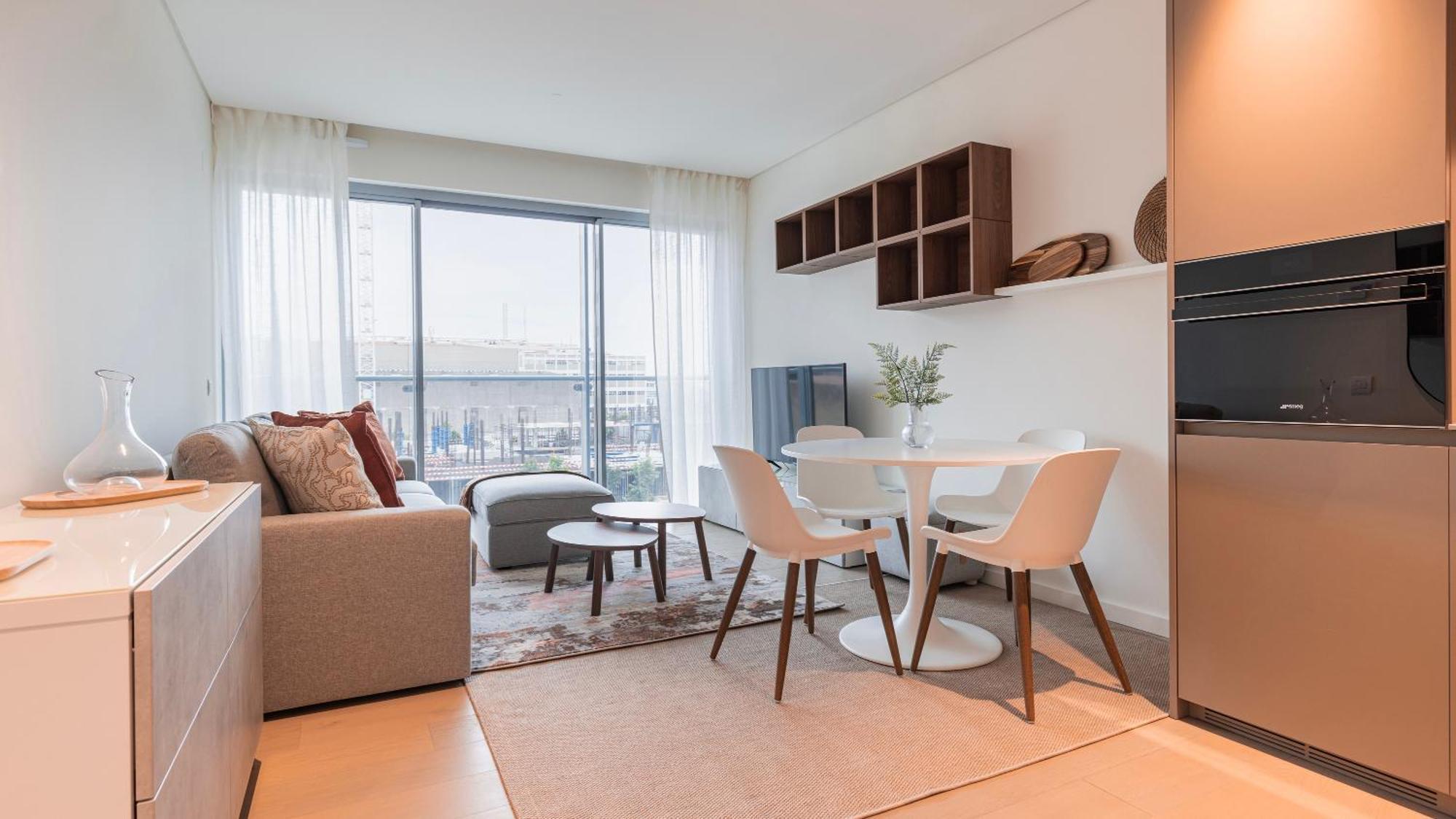 Upscale Riverside By Lovelystay Apartment *