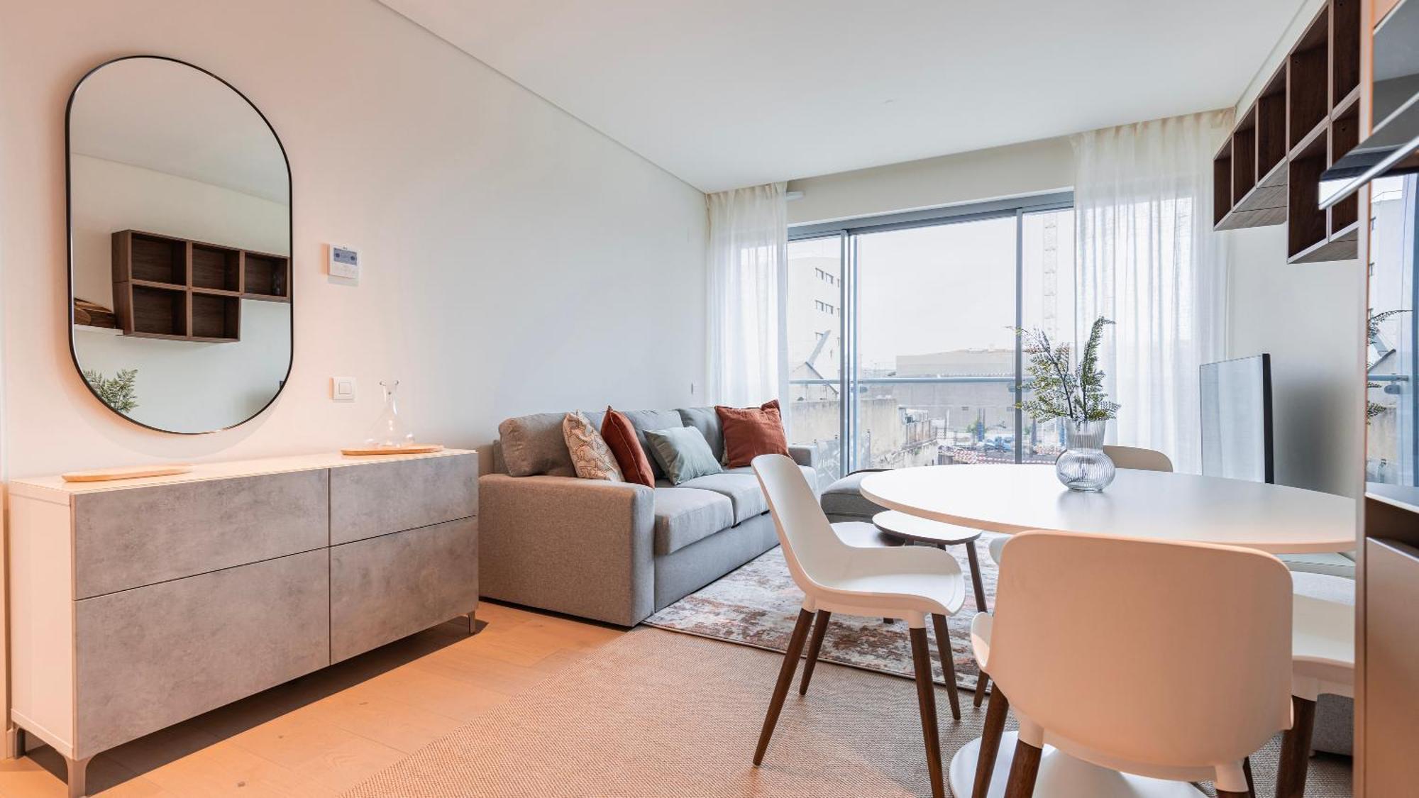 Upscale Riverside By Lovelystay Apartment *
